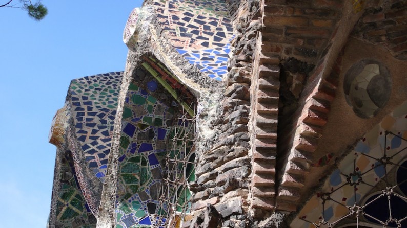 Colonia Güell - Crypt Gaudi - Fenster