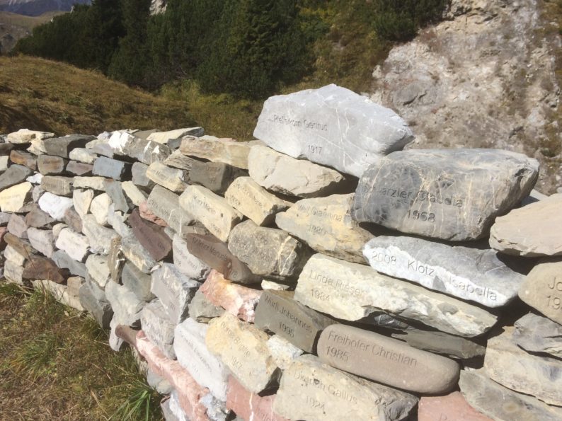 Kriegeralpe - Mauer der Lacher Bürger