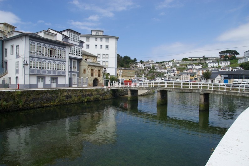 Luarca  - Fischereihafen (1)