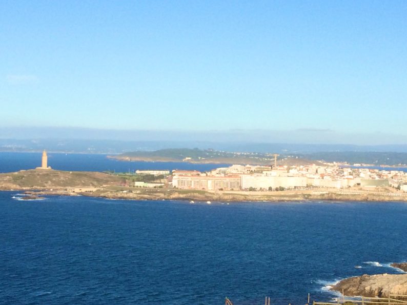 Monte San Pedro - Blick auf La Coruna und Herkulesturm (2)