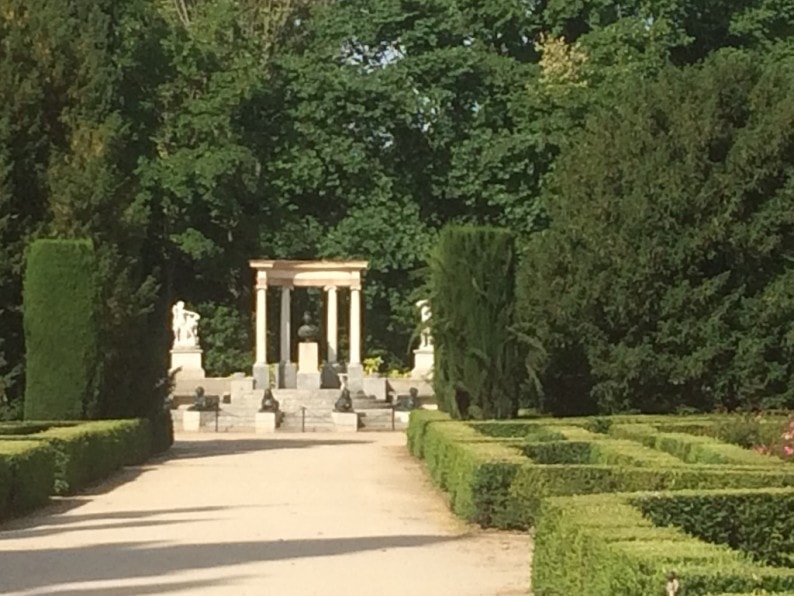 Parque del Capricho - Denkmal