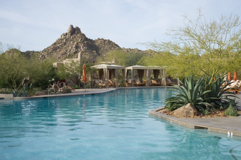 Scottsdale - Four Seasons - Pool mit Pinnacle Peak